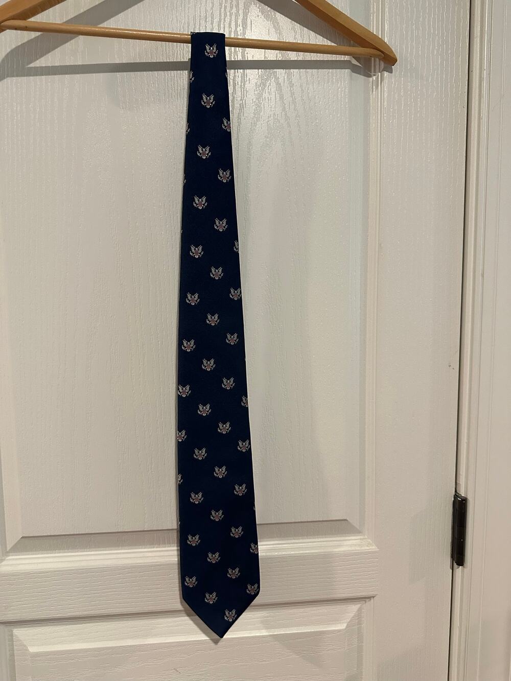 Liebert Vintage American Eagle Navy tie red back seal